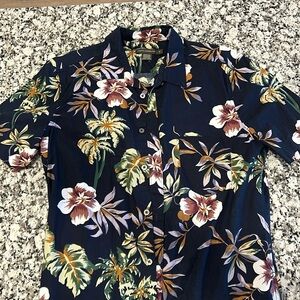 Floral Button Down - Short Sleeve